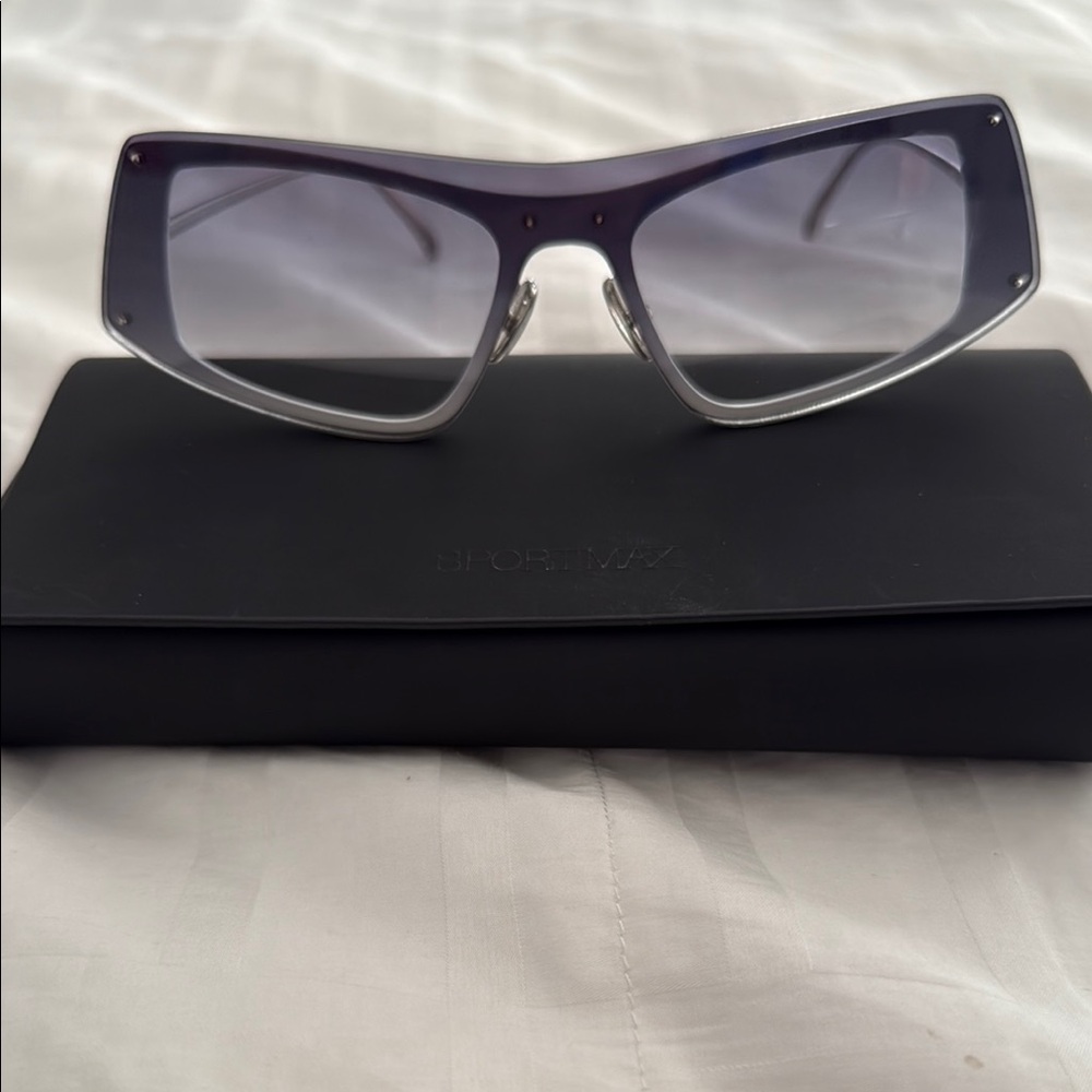 Bold Black and Silver Rectangular Sunglasses/authentic and made in Italy